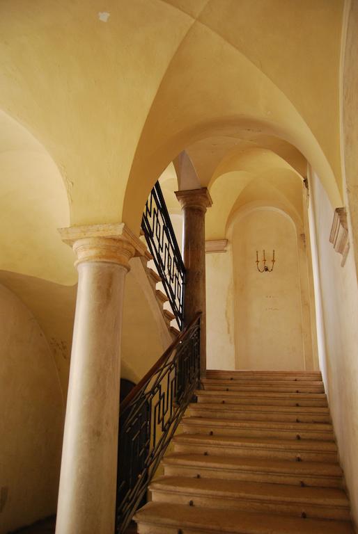 Апартаменты Palazzo Valmarana Braga Виченца Номер фото